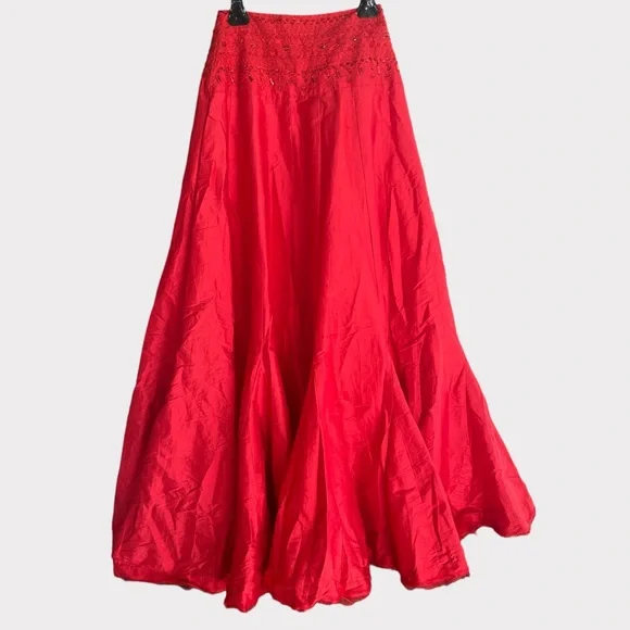 Free People One Women's Size 2 Red Party Beaded Embroidered Maxi Skirt Red NWOT - Picture 4 of 13